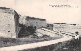 ILE De RE - SAINT-MARTIN - Les Fortifications De La Citadelle   Carte Vierge (scan Recto-verso) Ref 1000 - Ile De Ré