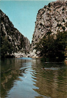 ROUSSILLON, Le Gouffre Des Gouleyrous Entre Vingrau Et Tautavel (scan Recto-verso) Ref 1044 - Roussillon