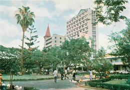 MOZAMBIQUE  Maputo, Praça 25 De Junho (scan Recto-verso) Ref 1037 - Mozambique