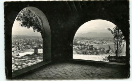 LA GAROUPE VUE SUR ANTIBES (scan Recto-verso) Ref 1058 - Cap D'Antibes - La Garoupe