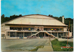 HOURTIN Centre De Formation Maritime, Le Réfectoire Et Le Foyer, Animée  (scan Recto-verso) Ref 1096 - Sonstige & Ohne Zuordnung