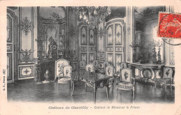 60 Chateau De Chantilly Le Cabinet De Mr Le Prince   (Scan R/V) N°   41   \PP1099Vic - Chantilly