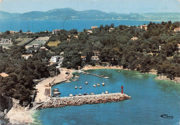 83  Hyères Les Palmiers  Presqu'île De Giens  Le Port Du Niel  (Scan R/V) N°   46   \PP1099Bis - Hyeres