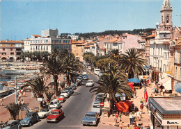 83  Sanary-sur-Mer  Le Quai De Gaulle  (Scan R/V) N°   32   \PP1099Bis - Sanary-sur-Mer