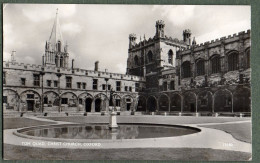 ROYAUME UNI - OXFORD - Tom Quad - Christ Church - Oxford