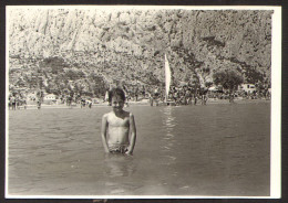 Girl On Beach Old  Photo 6x9 Cm # 41268 - Personas Anónimos