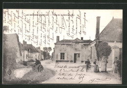 CPA Les Grandes Chapelles, Place De La Motte-Dufour  - Other & Unclassified