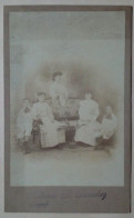 Photographie - Portrait D'une Famille. - Anonyme Personen