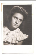 Photo Originale , Femme , Dim. 5.5 Cm X 8.5 Cm - Anonymous Persons