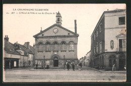 CPA Ay, L`Hotel De Ville Et Rue Du Chemin De Fer  - Andere & Zonder Classificatie