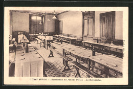 CPA Lyon, Institution De Jeunes Filles, Le Réfectoire  - Other & Unclassified