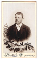 Fotografie M. Hirschbeck, Landsberg A/Lech, Portrait Mann Mit Oberlippenbart In Anzug  - Anonyme Personen