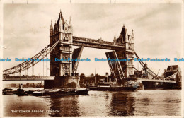 R067401 The Tower Bridge. London. RP. 1935 - Altri & Non Classificati
