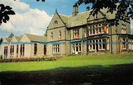 R066954 Peak National Park. Study Centre Castleton. Derbyshire. Larkfield. 1982 - World