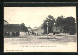 CPA Montigny-s /-Aube, La Place Du Chateau  - Autres & Non Classés