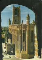 Albi - La Basilique Ste Cécile - Vue Du Clocher De St-Salvy - (P) - Albi