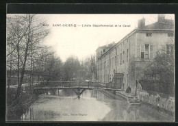 CPA Saint-Dizier, L`Asile Départemental Et Le Canal  - Saint Dizier