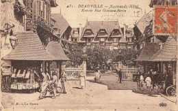 CPA Deauville-Normandy Hôtel-Entrée Rue Gontaut Biron-431-Timbre      L2906 - Deauville