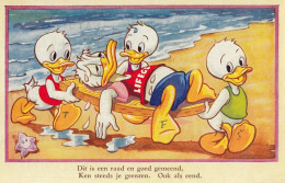 Disney Donald Duck Saved By His Nephews Old Postcard 1958 - Otros & Sin Clasificación