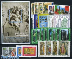 Vatican 1995 Year Set 1995 (30v+1s/s), Mint NH - Nuevos