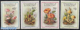 Saint Vincent & The Grenadines 1986 Mushrooms 4v, Mint NH, Nature - St.-Vincent En De Grenadines