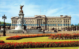 R072131 Buckingham Palace. London. John Hinde - Other & Unclassified