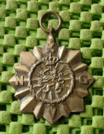Medaile   : K.N.G.V (-Koninklijk Nederlands Gymnastiek Verbond . -  Original Foto  !!  Medallion  Dutch / Saint Nicholas - Other & Unclassified