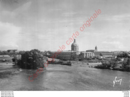 31.  TOULOUSE . La Garonne Et L'Hôtel Dieu . - Toulouse