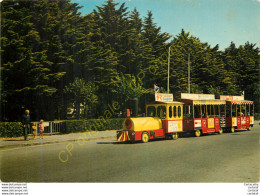 44.  LA BAULE .  Le Petit Train . - La Baule-Escoublac