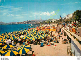 06.  CANNES .  La Promenade De La Croisette Et Les Plages . - Cannes