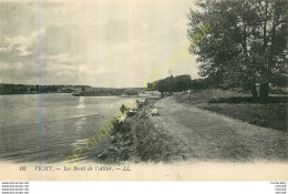 03.  VICHY .   Les Bords De L'Allier . - Vichy