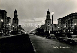 73031638 Berlin Stalinallee Bei Nacht Berlin - Andere & Zonder Classificatie