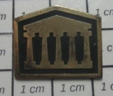 912B Pin's Pins / Beau Et Rare / MARQUES /  TEMPLE GREC OU ROMAIN - Trademarks