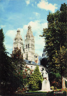 37 TOURS SQUARE FRANCOIS SICARD ET LA CATHEDRALE - Tours