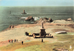 29 LA POINTE DU RAZ LE PHARE DE LA VIEILLE  - La Pointe Du Raz