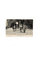 C P A  ANIMEE  VICHY  PROMENADES A ANES   CIRCULEE  NON - Vichy