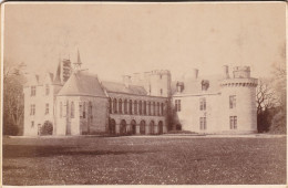 44 LA TURBALLE 1870/80  Château De LAUVERGNAC, Propriété Habitée Par Le Comte De Geloës D'Elsloo - Photographe Anonyme - Places