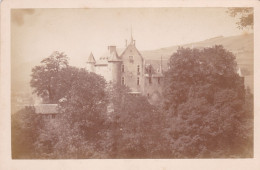 URIAGE LES BAINS 1870/80  Château De URIAGE Près De Grenoble (38) - Photographe Anonyme - Places