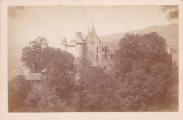 38 URIAGE LES BAINS 1870/80  Château De URIAGE Près De Grenoble - Photographe Anonyme - Places