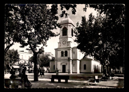 ALGERIE - MOSTAGANEM - PLACE DE LA REPUBLIQUE ET L'EGLISE - Mostaganem