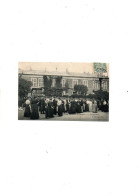 C P A  ANIMEE  LES-BRUYERES-DE-SEVRE  OUVRIERS DEVANT LA CARTOUCHERIE  CIRCULEE  17 NOVEMBRE 1906 - Sonstige & Ohne Zuordnung