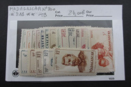 MADAGASCAR N°300 à 318 NEUF** TB COTE 24 EUROS VOIR SCANS - Unused Stamps