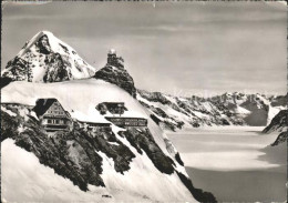 11621064 Jungfraujoch Mit Moench Und Aletschgletscher Berghaus Observatorium Jun - Altri & Non Classificati