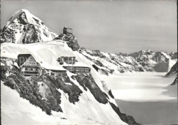 11621063 Jungfraujoch Mit Moench Und Aletschgletscher Berghaus Observatorium Jun - Altri & Non Classificati