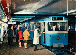 Trains - Métro - Paris - Rame Sur Pneumatiques En Station - CPM - Voir Scans Recto-Verso - Metro