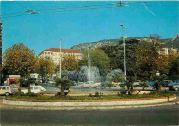 83 - Toulon - La Fontaine Et Les Jardins De La Ville - Automobiles - CPM - Voir Scans Recto-Verso - Toulon