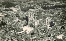 10 - Troyes - En Avion Sur Troyes - Cathédrale Saint-Pierre Et Saint-Paul - Vue Aérienne - Mention Photographie Véritabl - Troyes