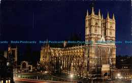 R073555 Westminster Abbey Floodlit. London. Valentine - Autres & Non Classés