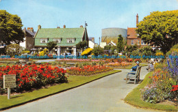 R073560 Denton Gardens. Worthing. 1967 - Monde