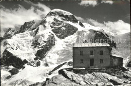 11566932 Gandegghuette Mit Breithorn Schutzhuette Walliser Alpen Zermatt - Autres & Non Classés